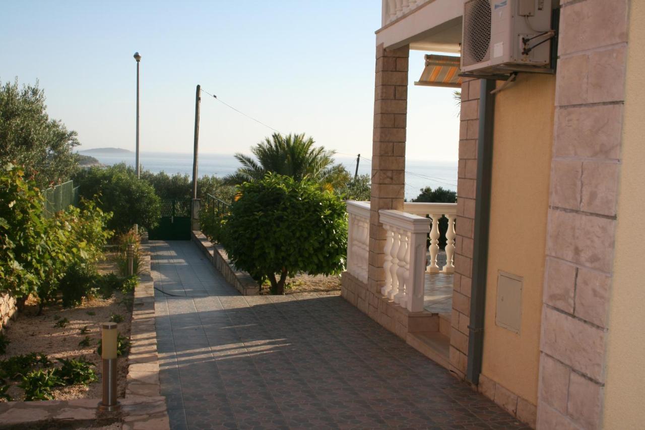 Apartman Laura Primosten Luaran gambar