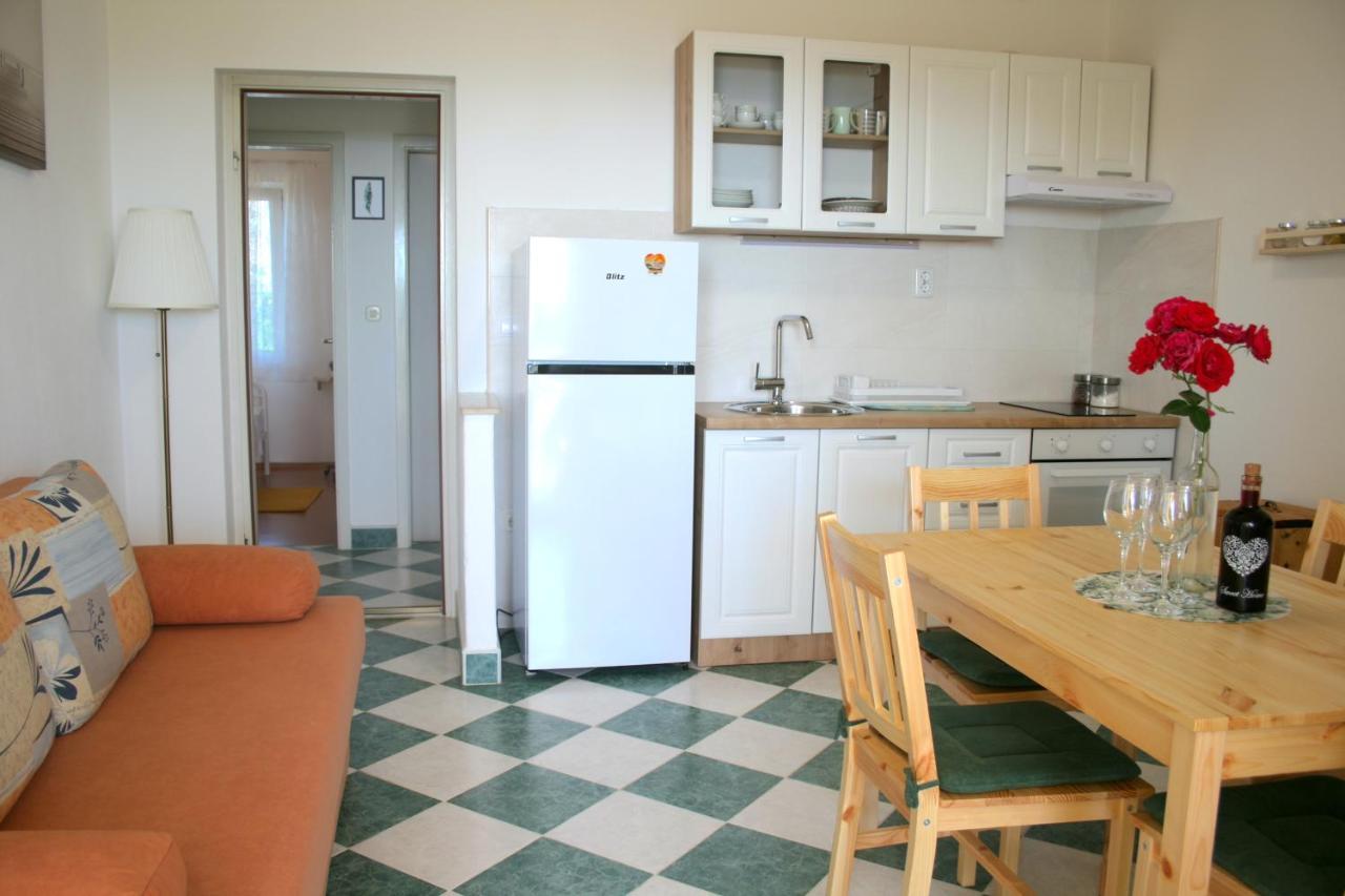 Apartman Laura Primosten Luaran gambar